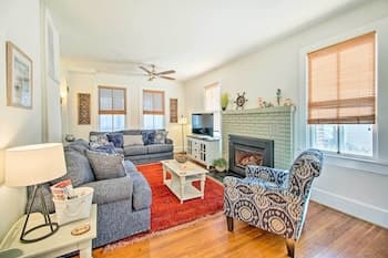 North Beach Cottage - Walk to Chesapeake Bay