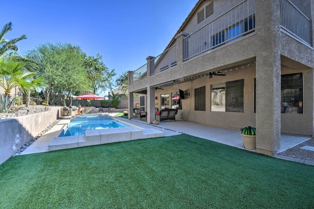 Hot Tub & Fire Pit: Mtn-view Mesa Home!