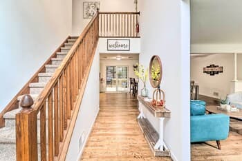 Gorgeous Pocono Summit Retreat w/ Game Room!