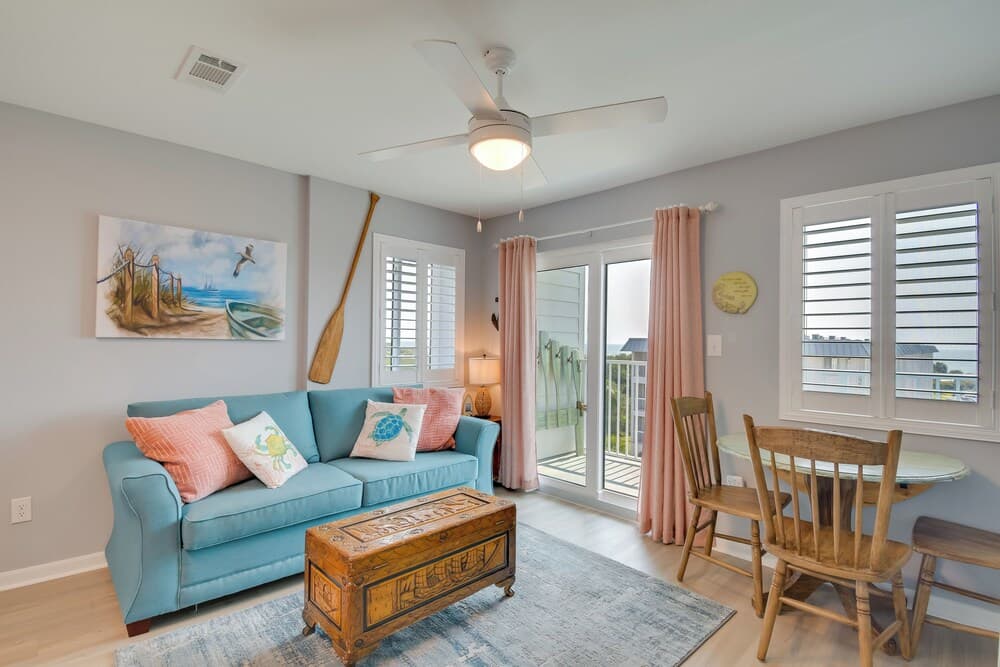 Resort Perks: Gulf Shores Beach-inspired Condo!