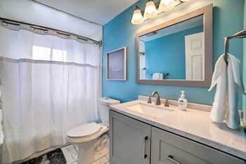 Idaho Falls Condo w/ Deck < 2 Mi to Riverwalk