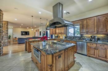 Stunning Cave Creek Oasis w/ Pool + Hot Tub!