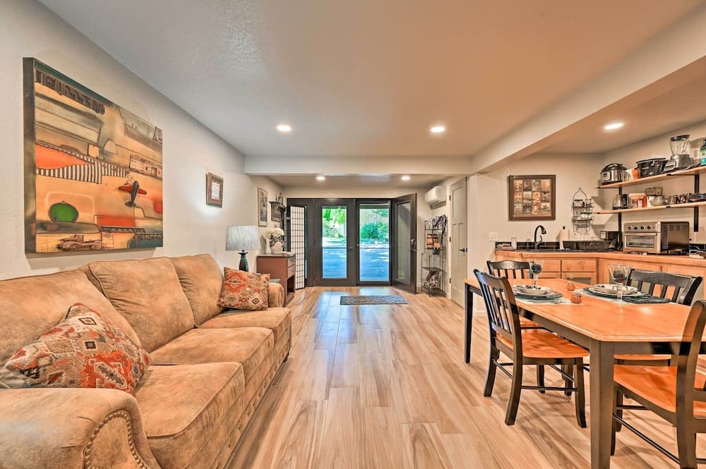 Guest Suite w/ Patio in Arizona Wine Country