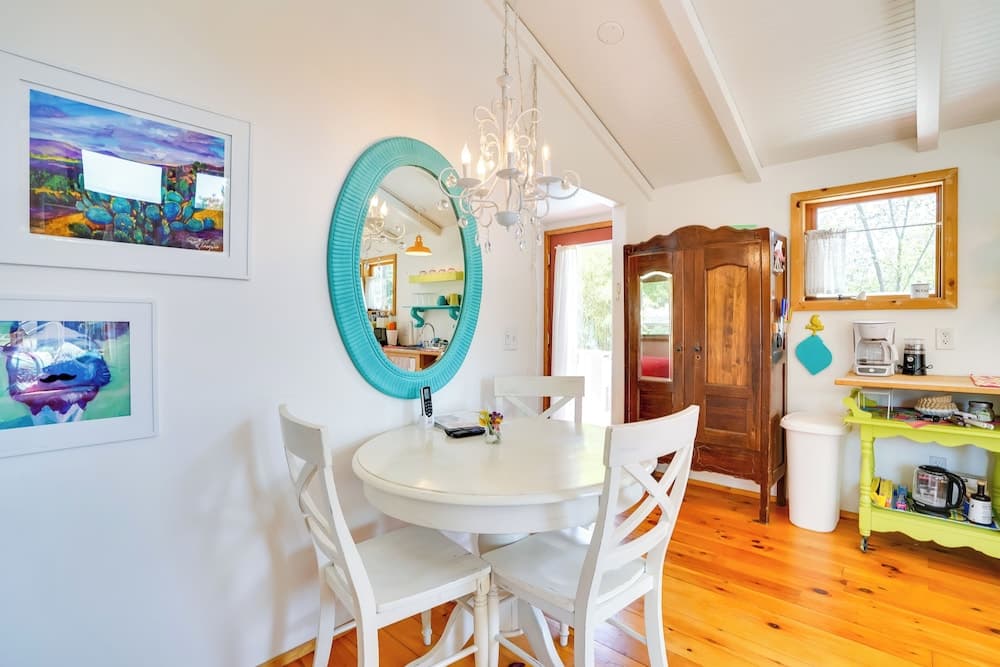 Pet-friendly Patagonia Apt ~ 12 Mi to Wineries!