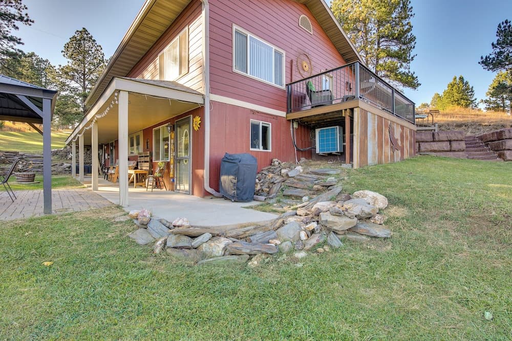 Hill City Hideaway Near Mt Rushmore & Hiking