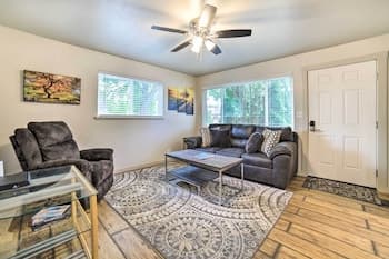 Cozy Townhome: Near Dtwn, Hospital & College!