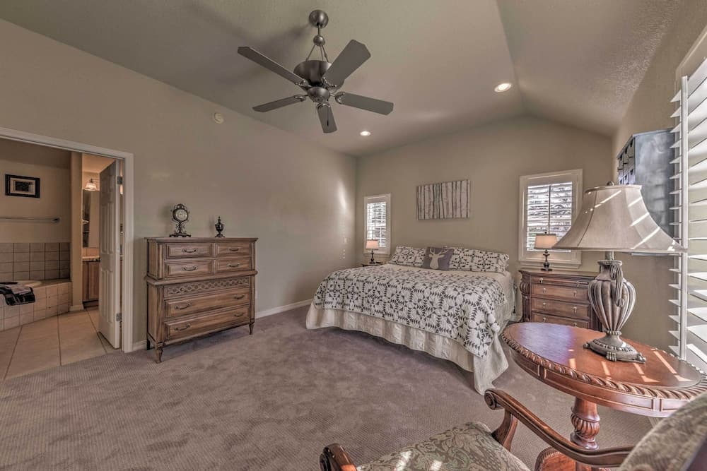 Hot Tub & Deck: Family Ruidoso Retreat!