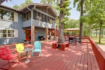 Greers Ferry Lake Vacation Rental w/ Water Toys!