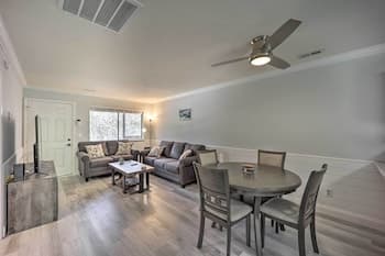 Updated Wilmington Retreat ~ 2 Miles to Uncw!