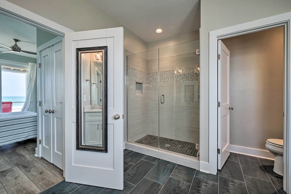 Beachfront Oasis w/ 2 Large Decks, BBQ & Views!