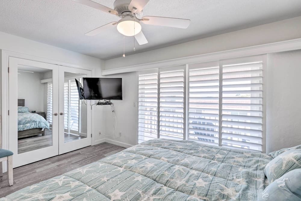 Ponce Inlet Condo w/ Beach & Pool Access!