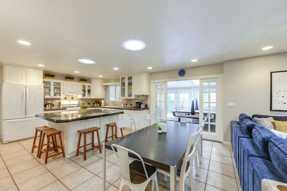 Expansive Flagstaff Family Retreat w/ Media Room!