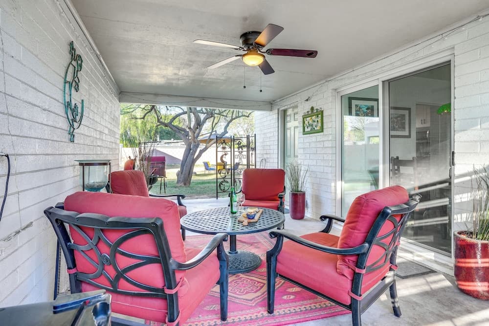 Pet-friendly Phoenix Home: Breezeway & Fenced Yard