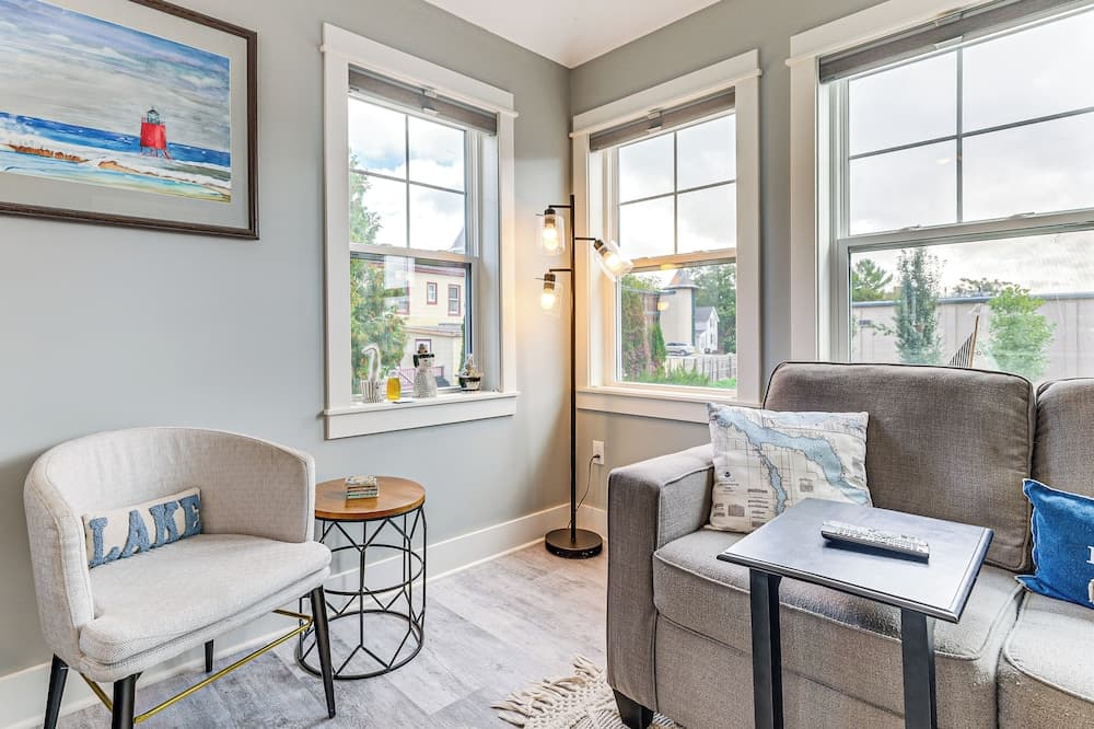 Walk to Dtwn: Charlevoix Condo w/ Fireplace