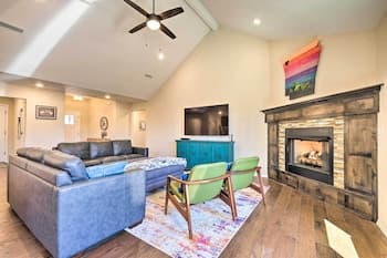 Modern Home w/ Deck, Bike to Back 40 Access!