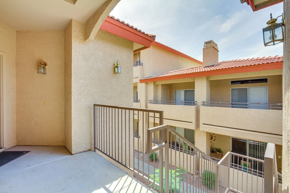 Phoenix Condo w/ Resort Perks & Mountain Views!