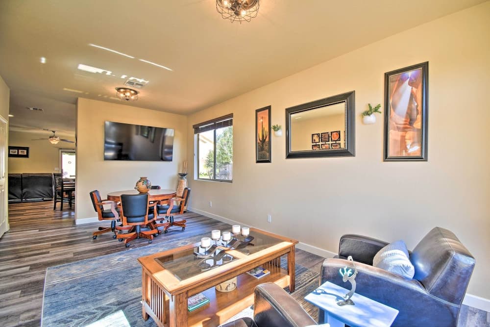 15 Mi to Dtwn: Avondale Home w/ Pool & Yard