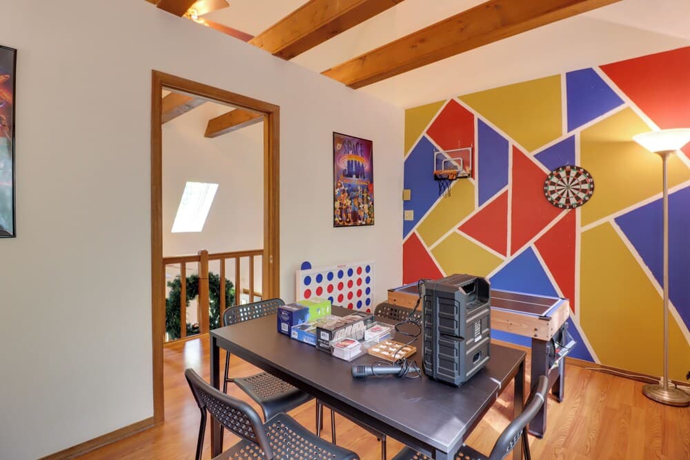 Furnished Deck & Game Room: Cabin in Tobyhanna