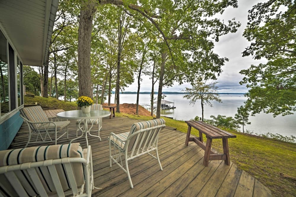 Kentucky Lake Cabin w/ Private Dock + Fire Pit