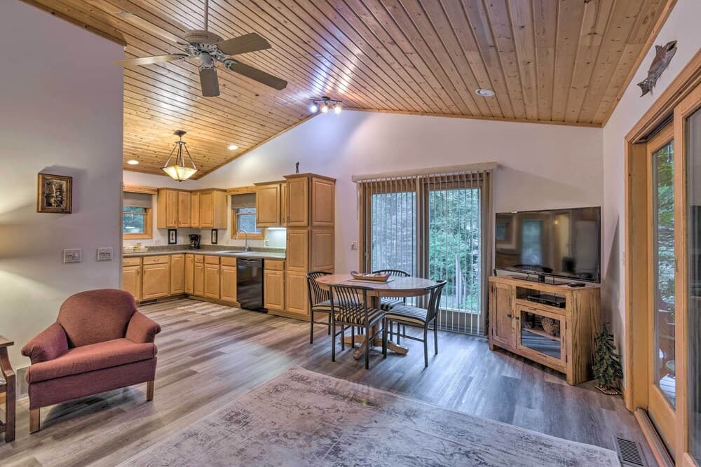 Charming Thompsonville Home w/ On-site River!