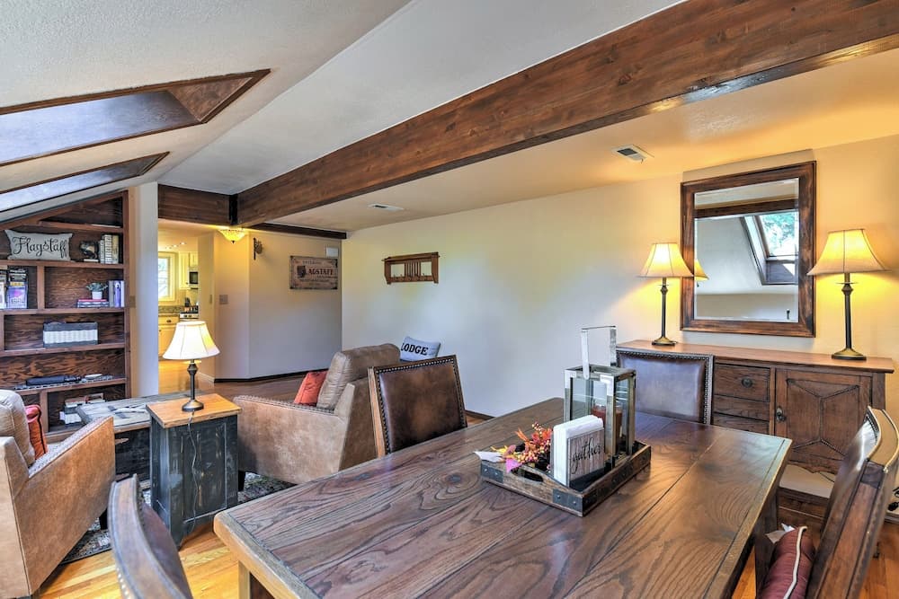 Wooded Retreat w/ Deck: 4 Mi to Downtown Flagstaff