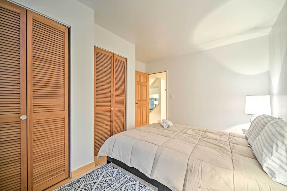 Quiet Upstate Escape: Hike, Bike, Ski & More!