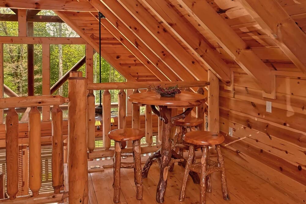 Luxe Smoky Mountain Cabin: Indoor Pool & Fire Pit!