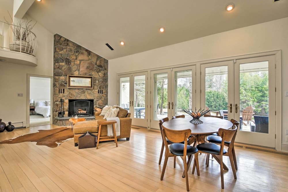 Catskill Getaway on 6 Acres With Swimming Pond!