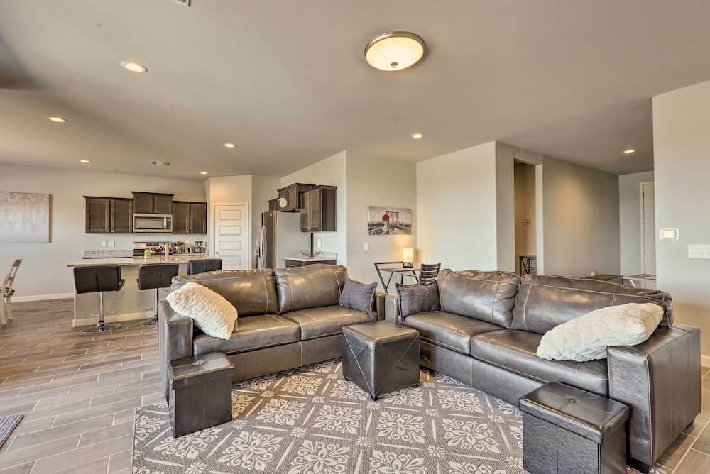 Inviting Sahuarita Home < 5 Mi to Lake Park!