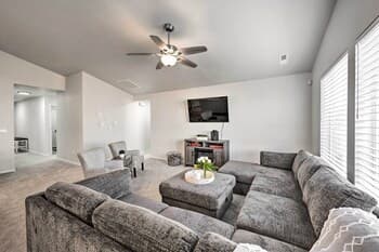 Newly Built Caldwell Home w/ Yard, Near Downtown!