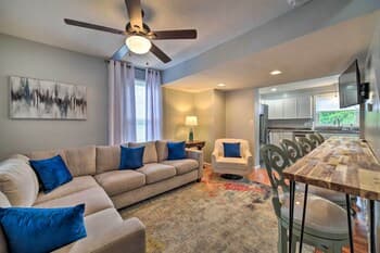 Morgantown Home w/ Deck ~ 2 Mi to WV University!