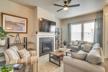 Cozy Colorado Home w/ Putting Green Near Loveland!