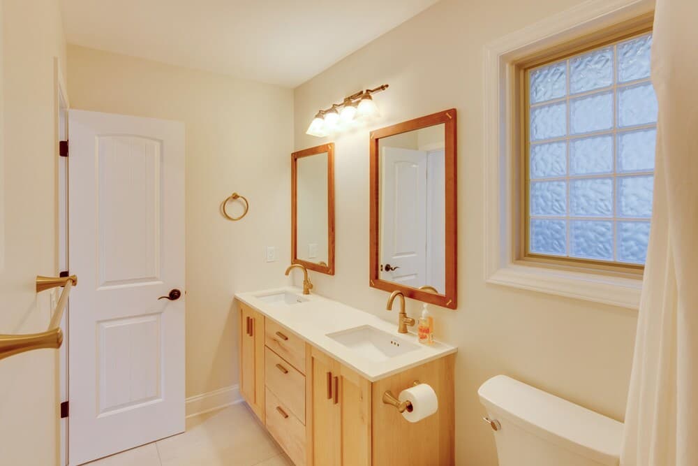 Lakefront Zirconia Home w/ Boathouse & Dock!