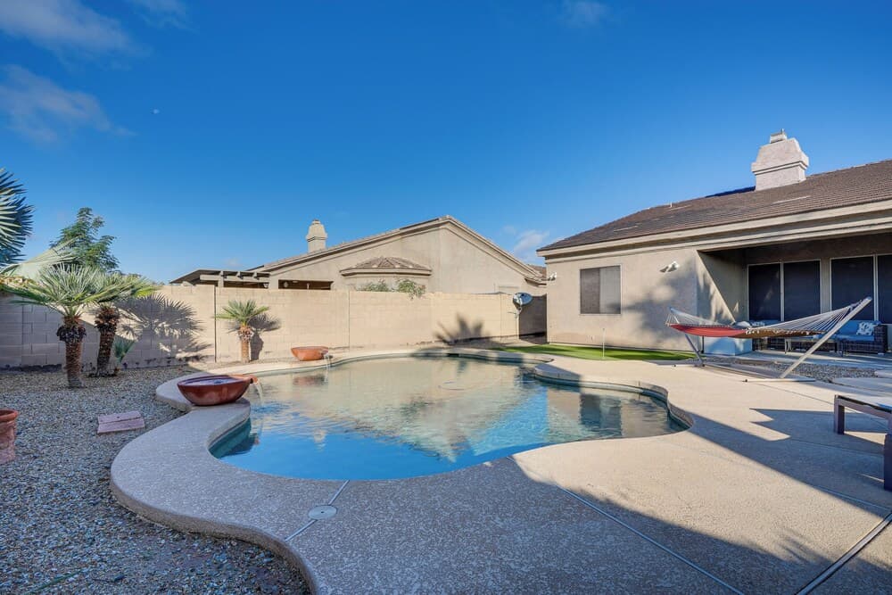 Group Getaway w/ Pool & Putting Green in Goodyear