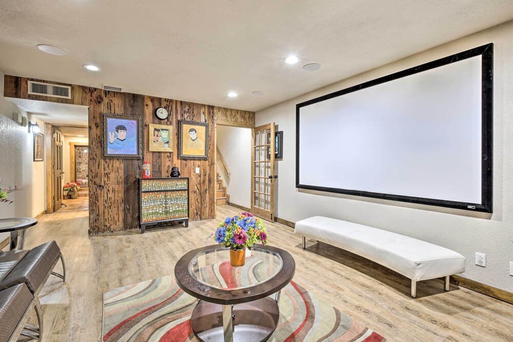 Elegant El Paso Condo ~ 10 Mi to Downtown!