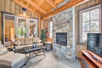 Cle Elum Cabin w/ Resort Lake Access!