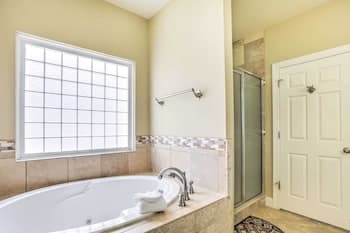 Premium Gulf Shores Family Escape - Walk to Beach!