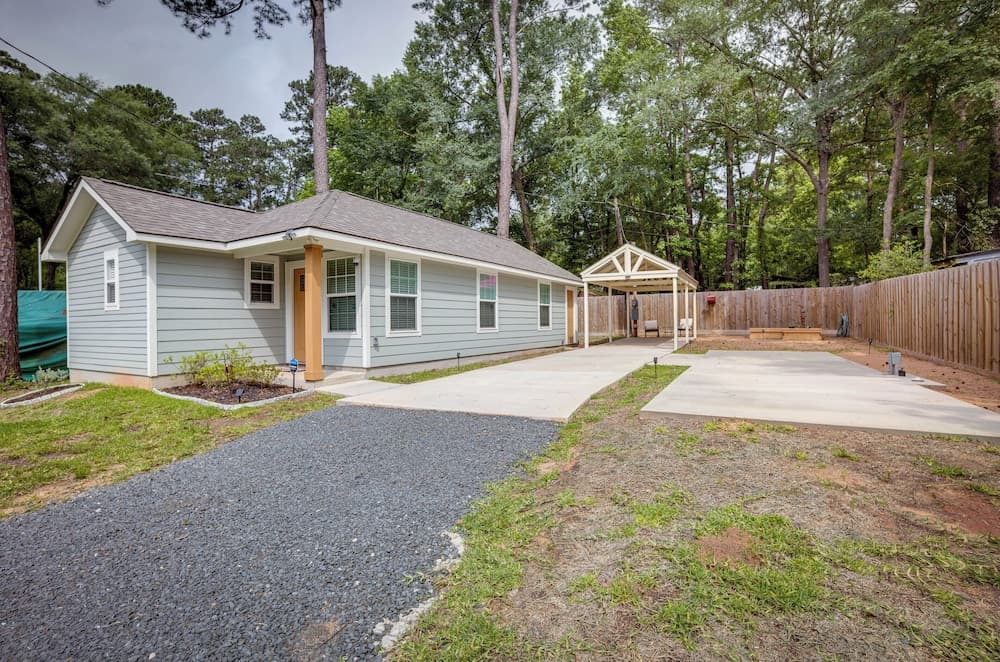 Lake Conroe Vacation Rental 1/2 Mi to Boat Launch!