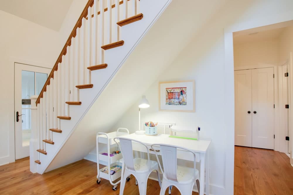 Enchanting Andersonville Home Steps to Norris Lake