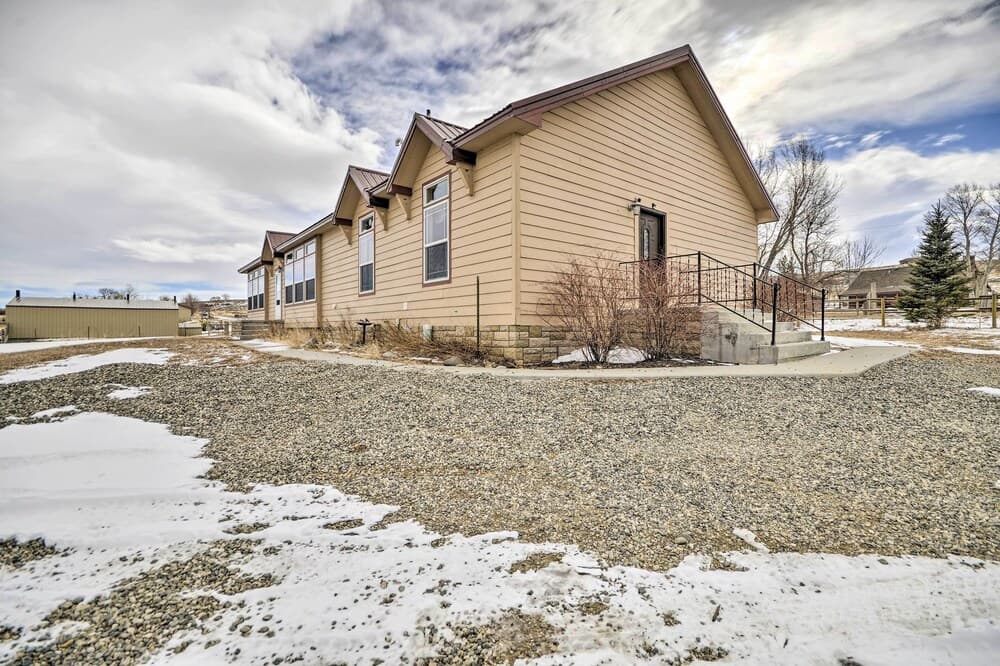 Charming Cody Vacation Home w/ Mtn Views!