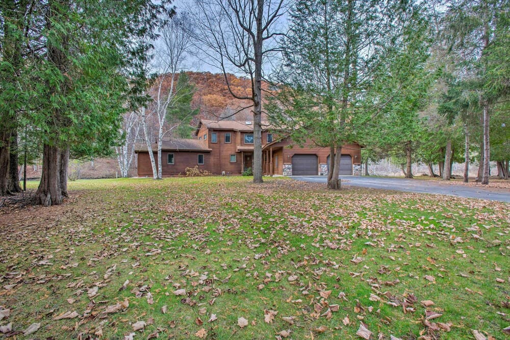 Riverfront Manton Cabin w/ Pool Table & Fire Pit!