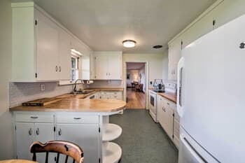 Washington Waterfront Home w/ Sequim Bay Access