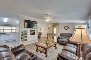 Secluded Hayesville Cabin Rental w/ Deck & Grill!