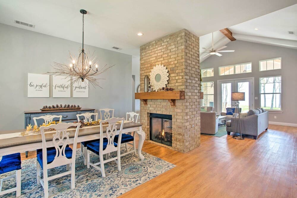 Waterfront Lake Tawakoni Home w/ Fire Pit!