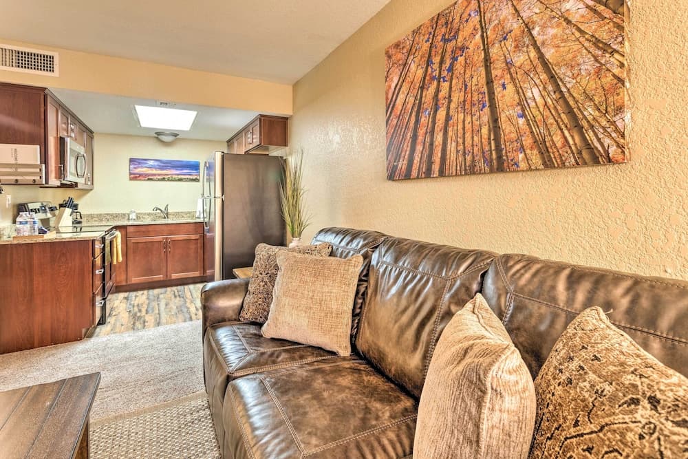 Pool Access & Private Deck: Condo in Sedona