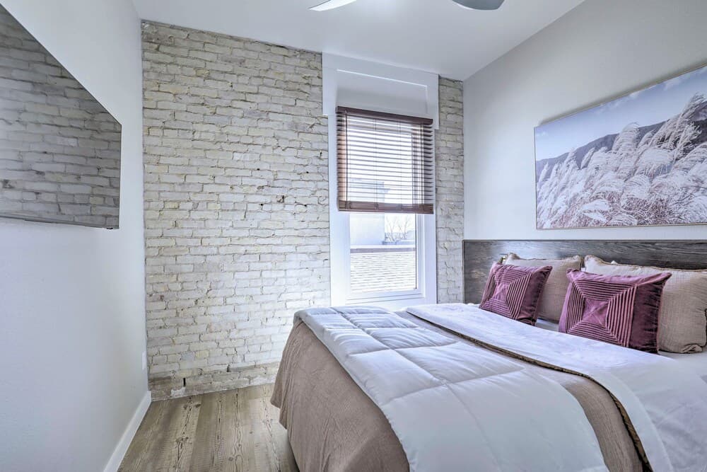 Bright San Marcos Apartment w/ Ideal Location