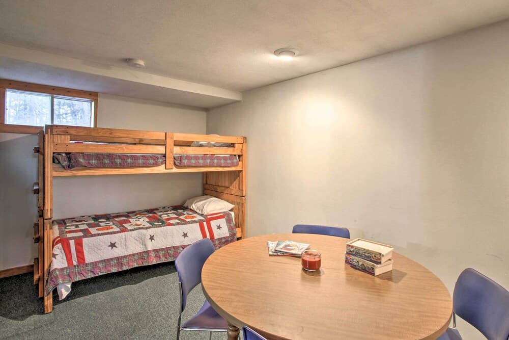 Lakeview Forest Cabin w/ Deck < 1/2 Mile to Beach!