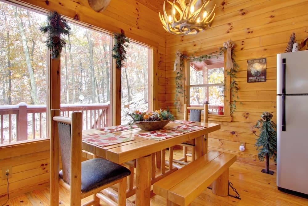 Secluded Smoky Mountain Cabin w/ Wraparound Deck!