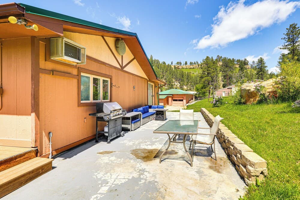 Wyoming Nature Retreat: 19 Mi To Devils Tower