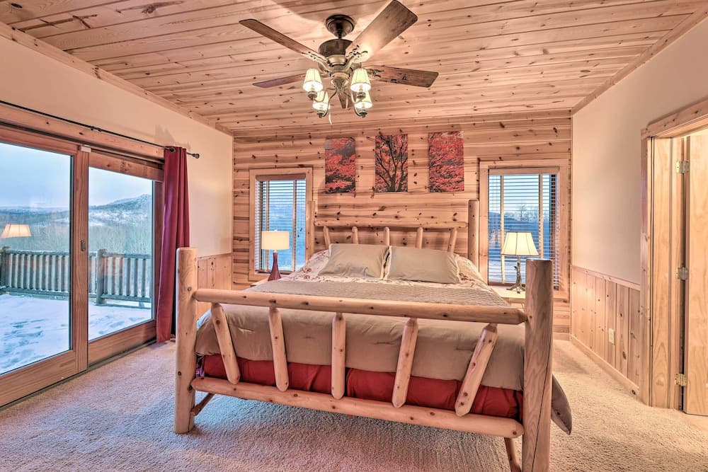 Spacious Slaty Fork Home ~ 12 Mi to Snowshoe